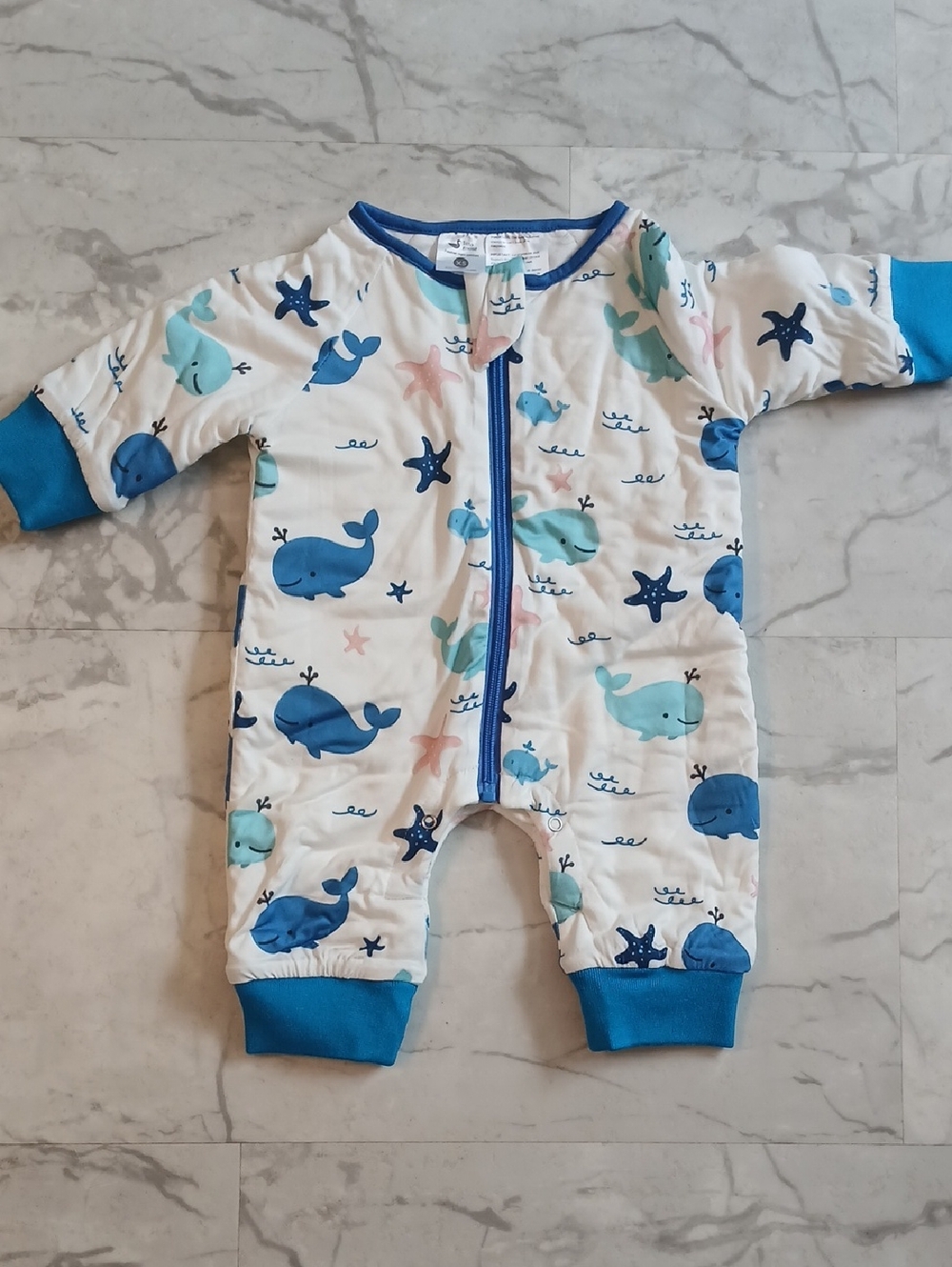 Litto Goose Feather-light Baby Sleep Suit Whale Design